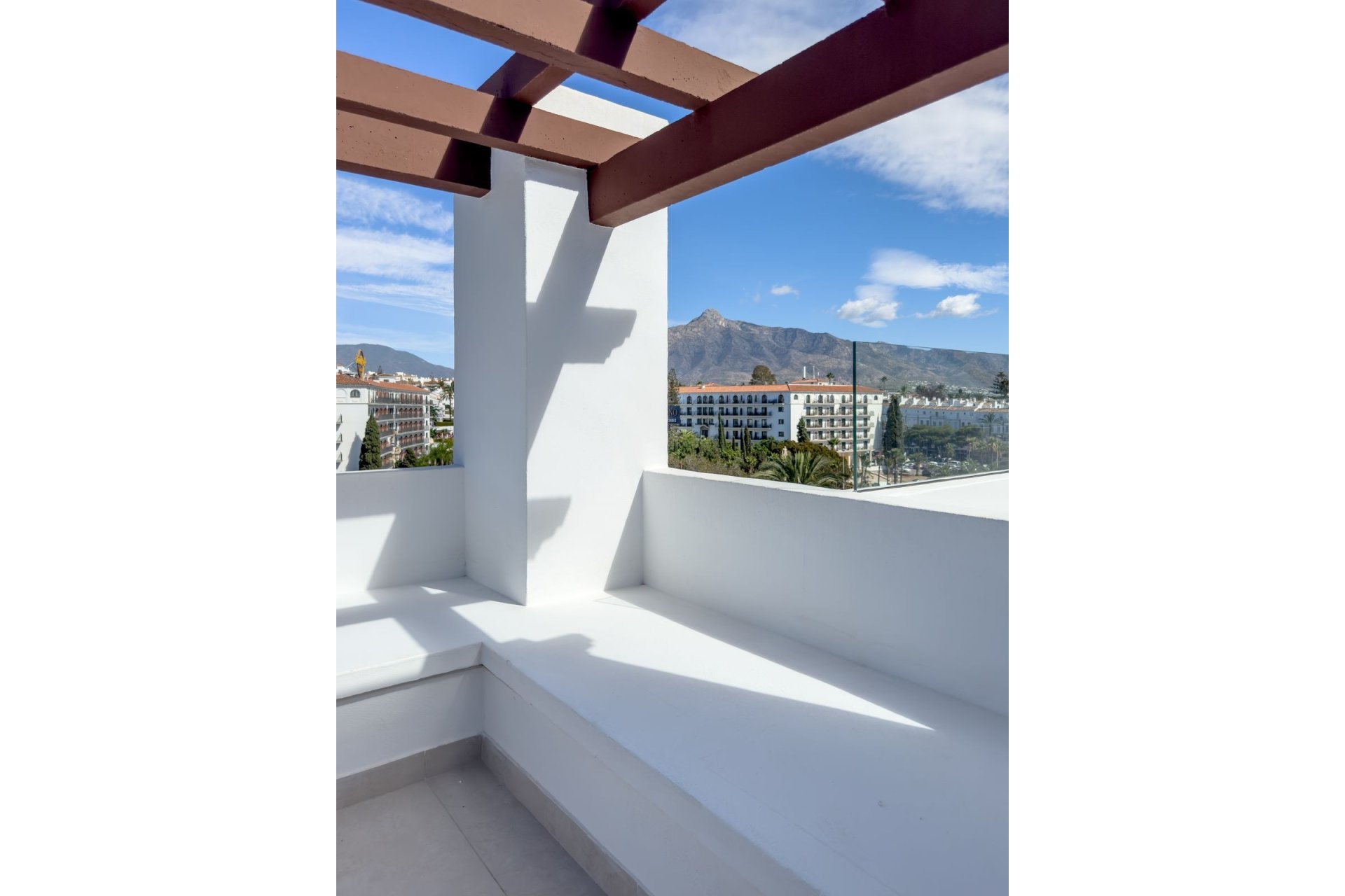 Rynek wtórny - apartment - Marbella - Puerto Banús