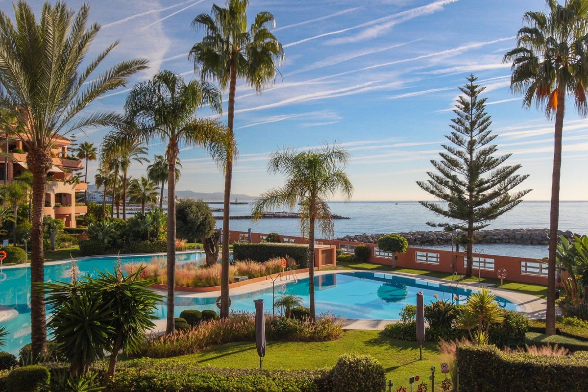 Rynek wtórny - apartment - Marbella - Puerto Banús