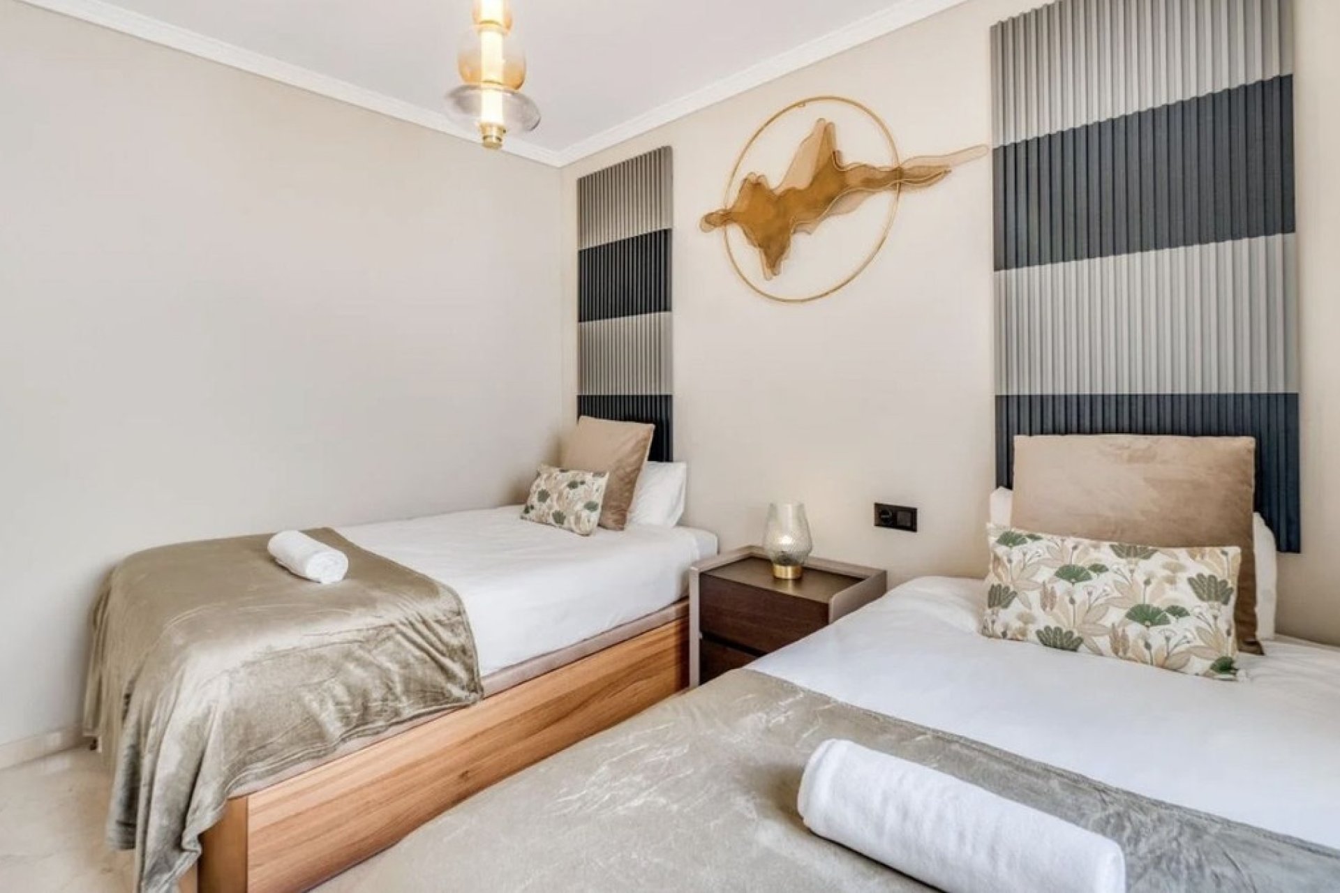 Rynek wtórny - apartment - Marbella - Puerto Banús
