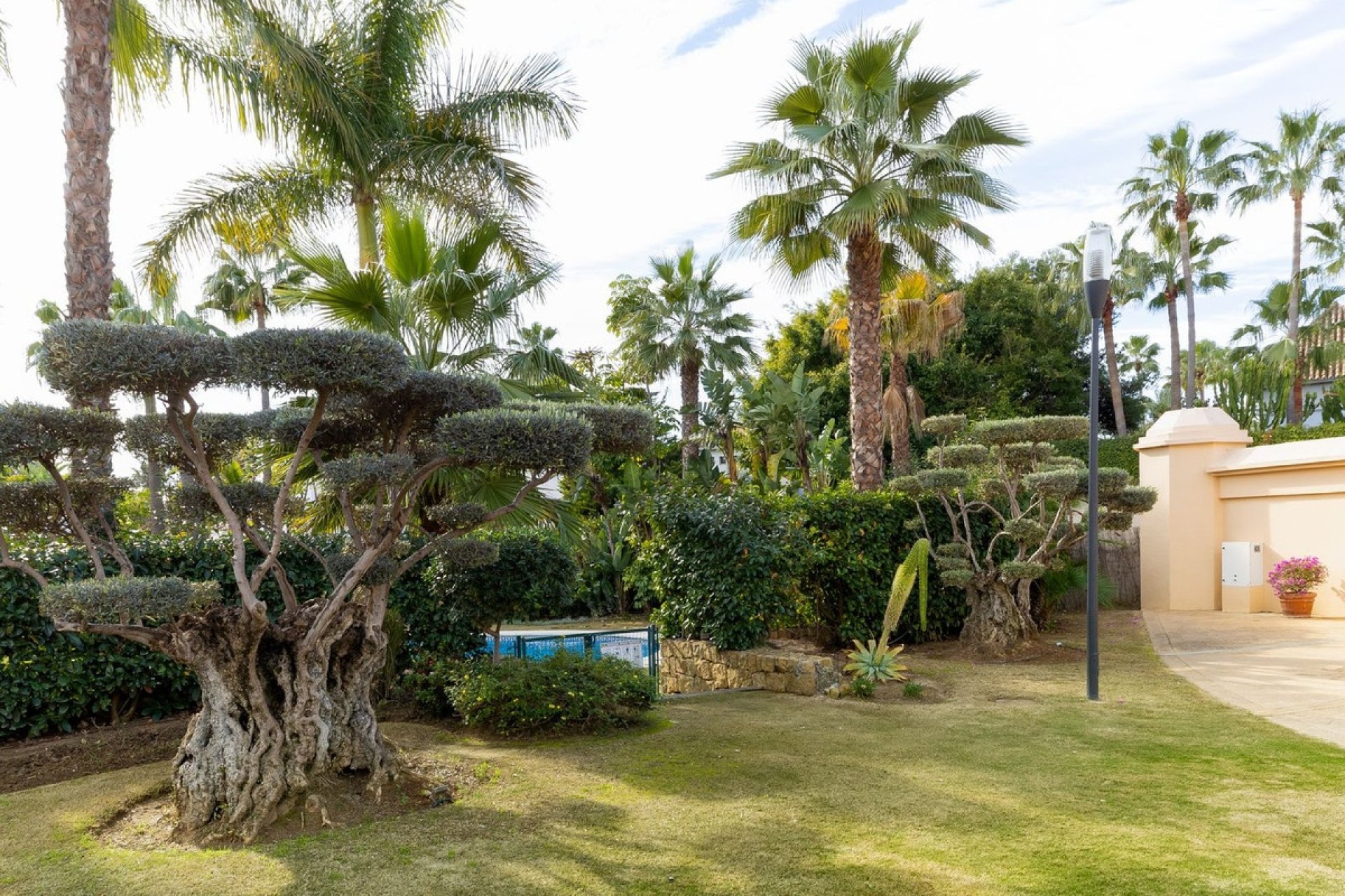 Rynek wtórny - apartment - Marbella - Puerto Banús