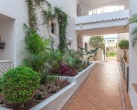Rynek wtórny - apartment - Marbella - Puerto Banús
