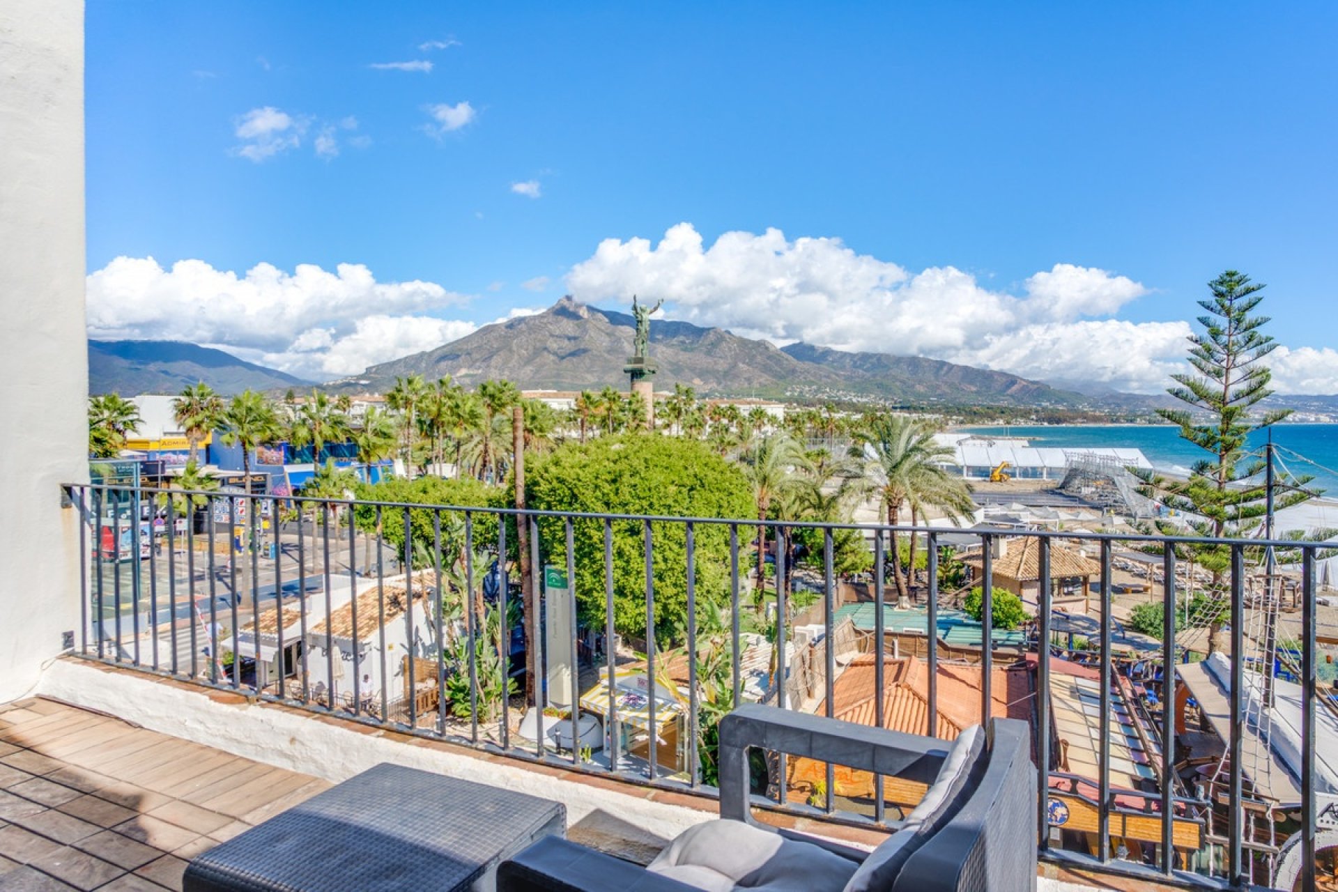 Rynek wtórny - apartment - Marbella - Puerto Banús