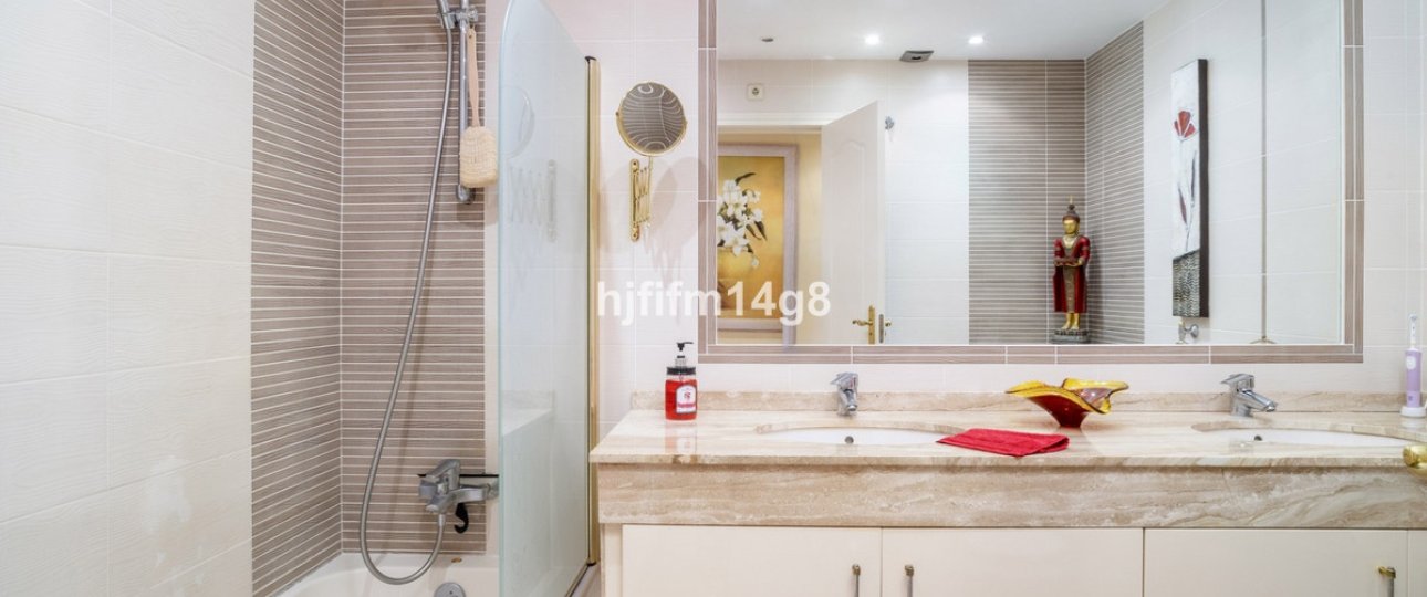 Rynek wtórny - apartment - Marbella - Puerto Banús