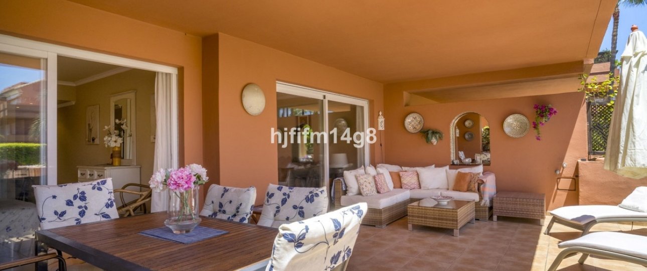 Rynek wtórny - apartment - Marbella - Puerto Banús