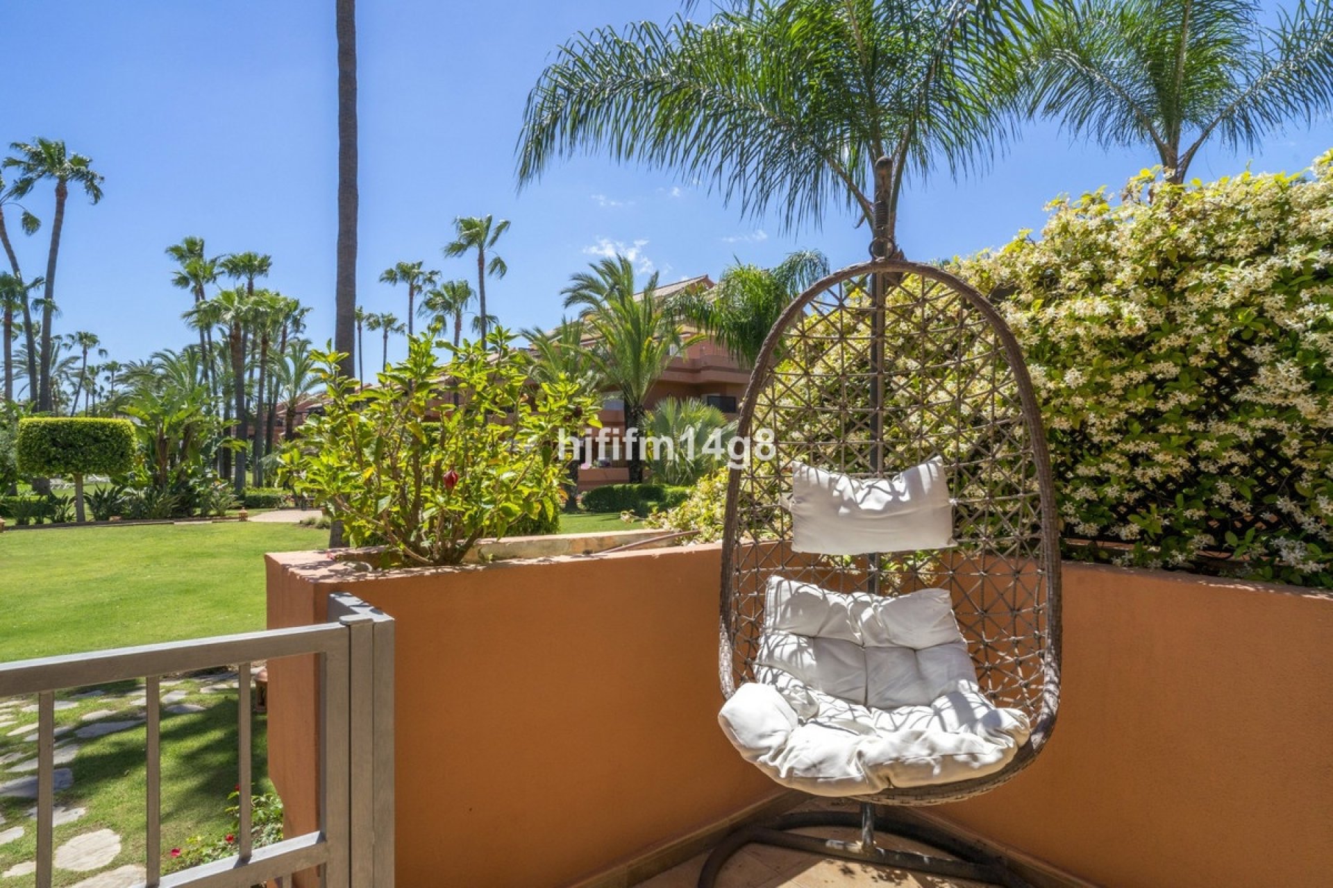 Rynek wtórny - apartment - Marbella - Puerto Banús