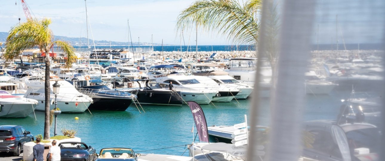 Rynek wtórny - apartment - Marbella - Puerto Banús