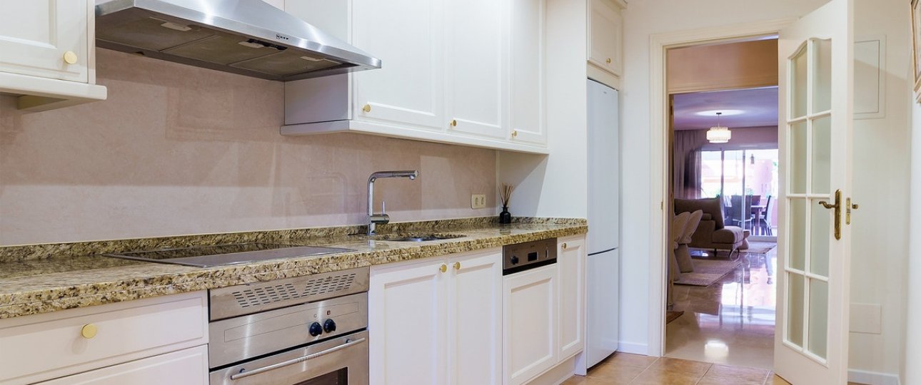 Rynek wtórny - apartment - Marbella - Puerto Banús