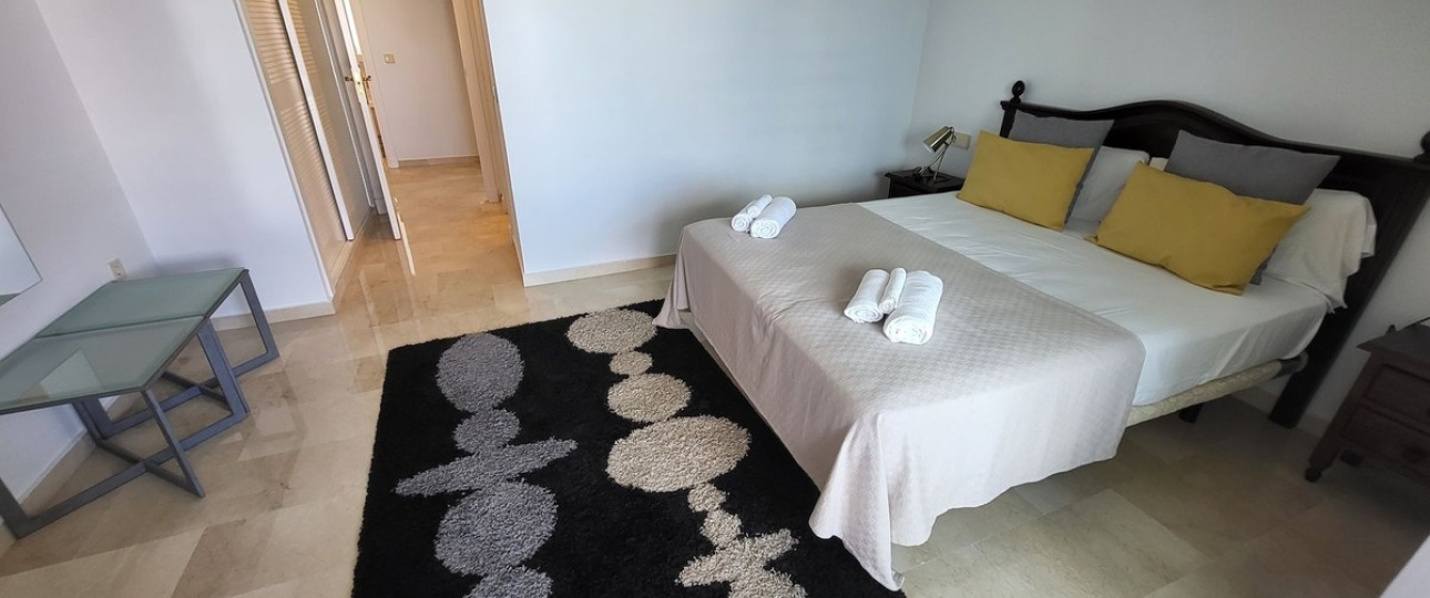 Rynek wtórny - apartment - Marbella - Puerto Banús