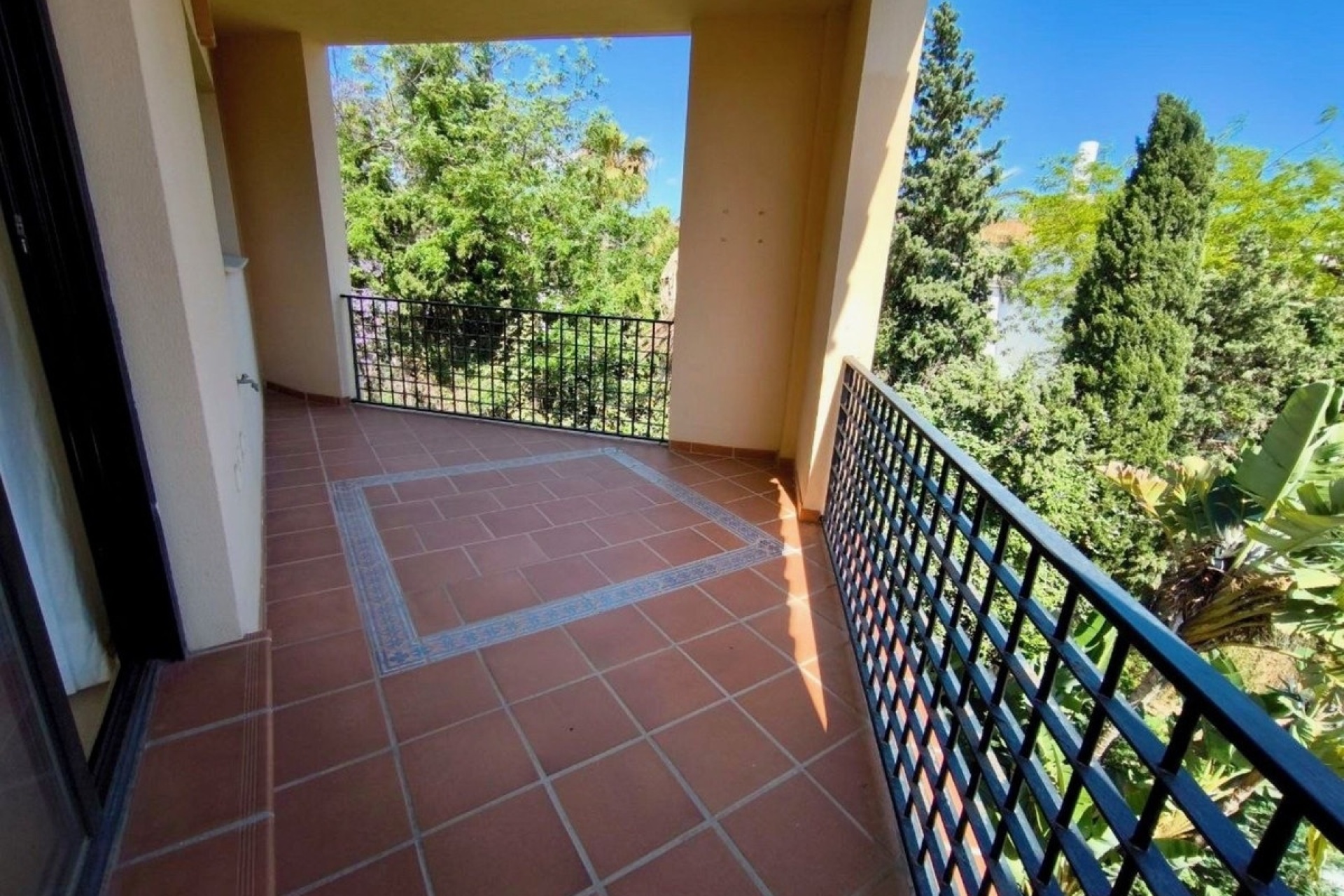 Rynek wtórny - apartment - Marbella - Puerto Banús