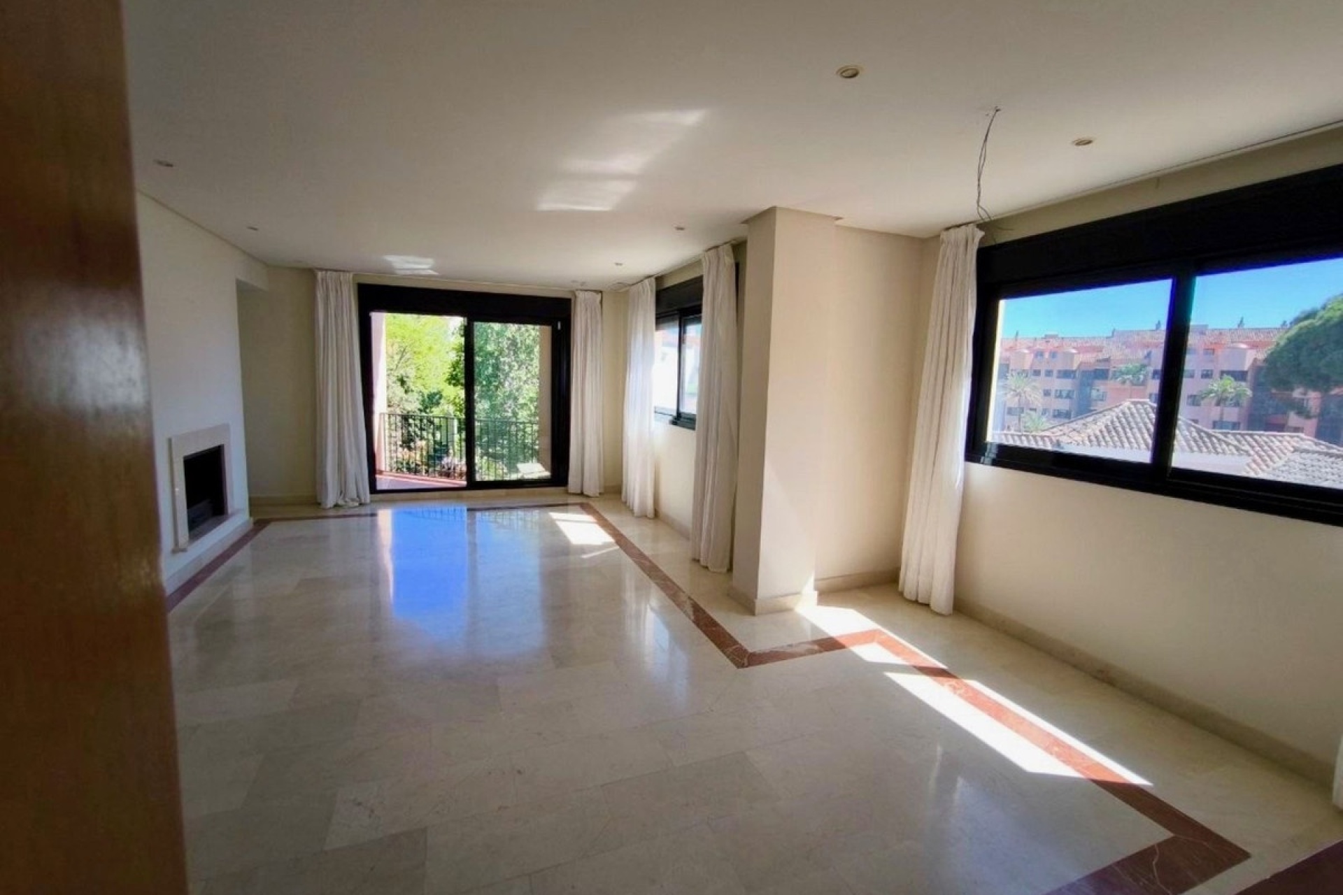 Rynek wtórny - apartment - Marbella - Puerto Banús
