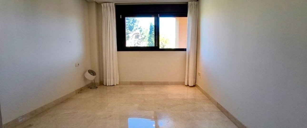 Rynek wtórny - apartment - Marbella - Puerto Banús