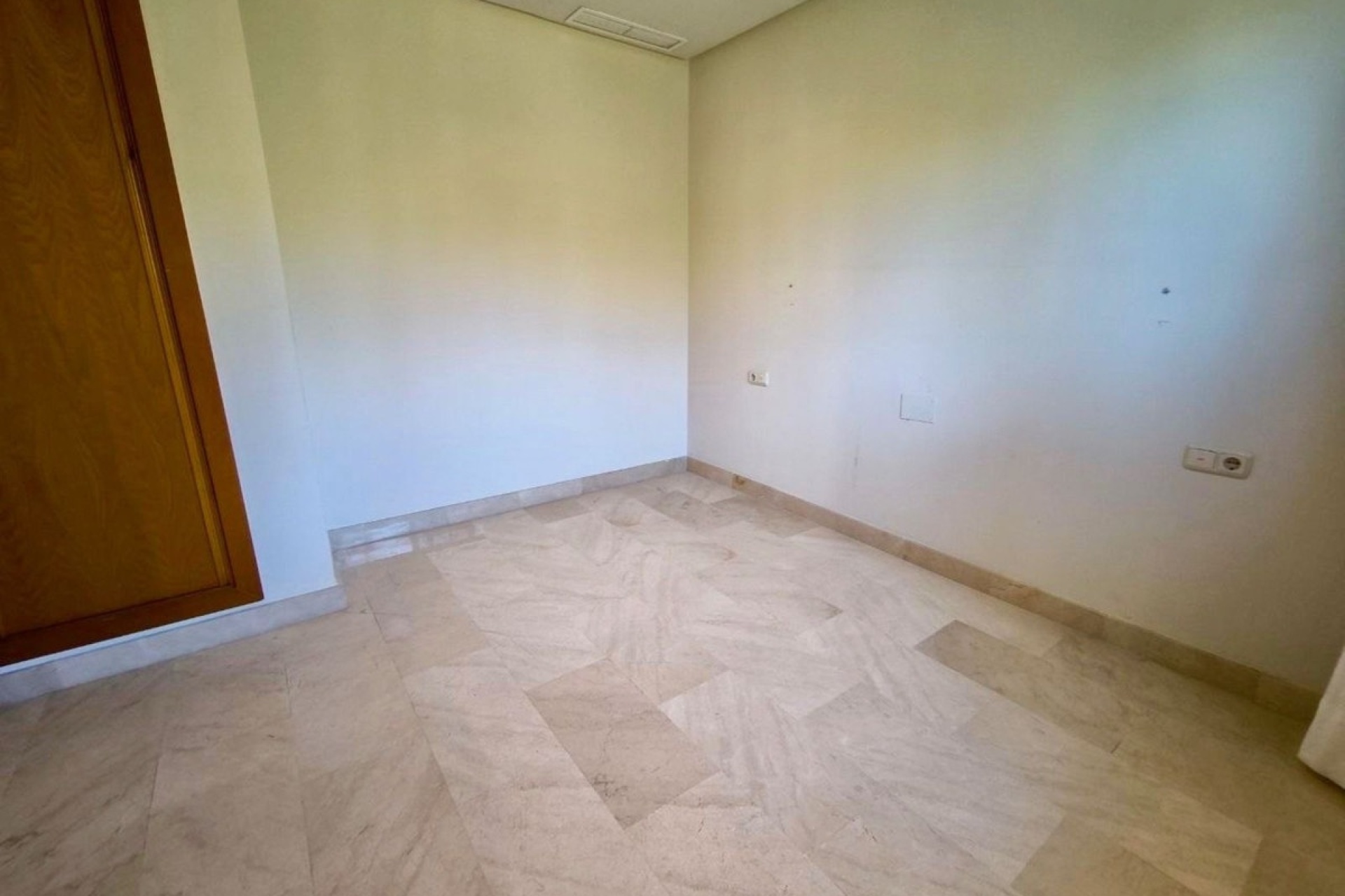 Rynek wtórny - apartment - Marbella - Puerto Banús