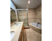 Rynek wtórny - apartment - Marbella - Puerto Banús