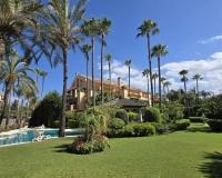 Rynek wtórny - apartment - Marbella - Puerto Banús
