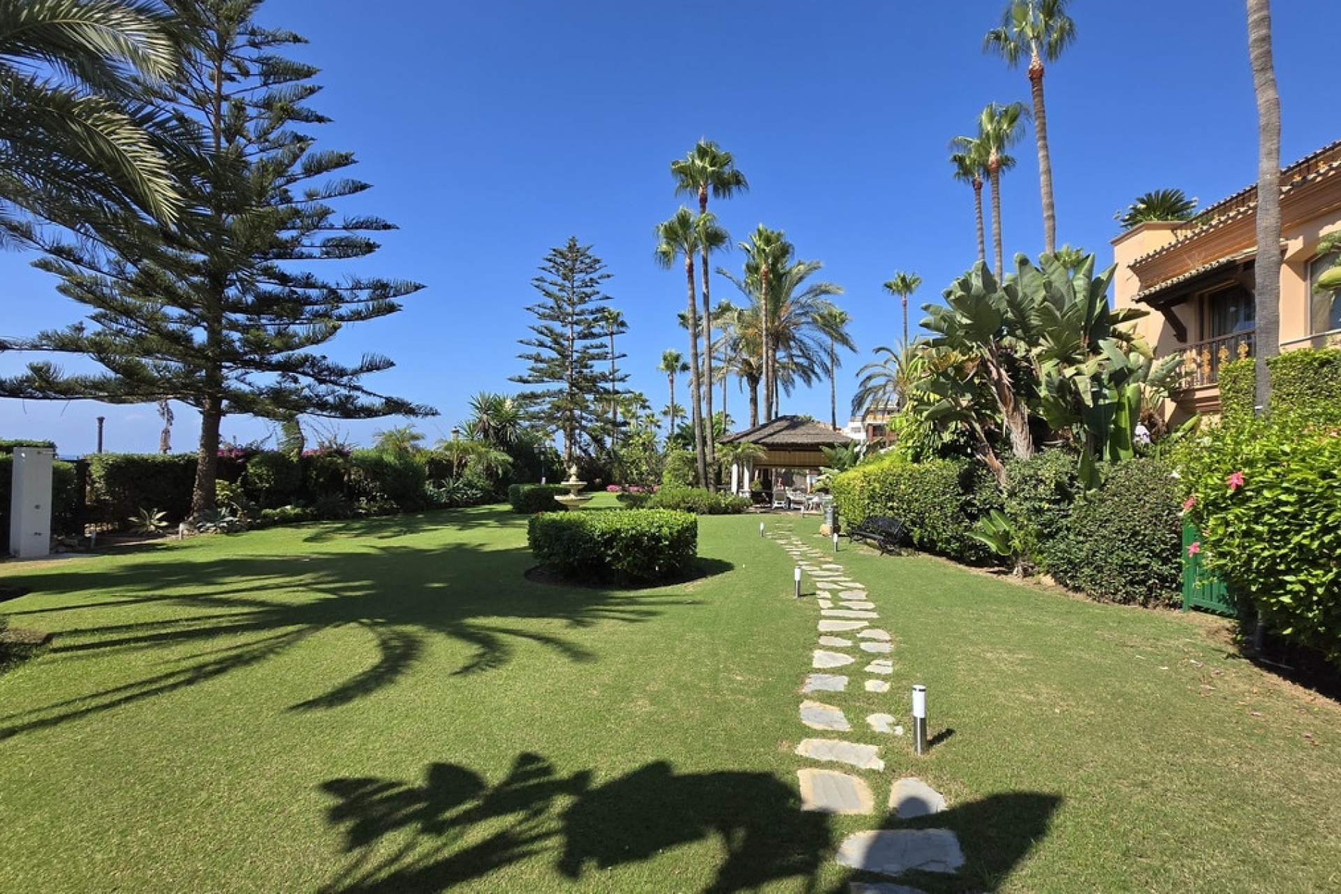Rynek wtórny - apartment - Marbella - Puerto Banús