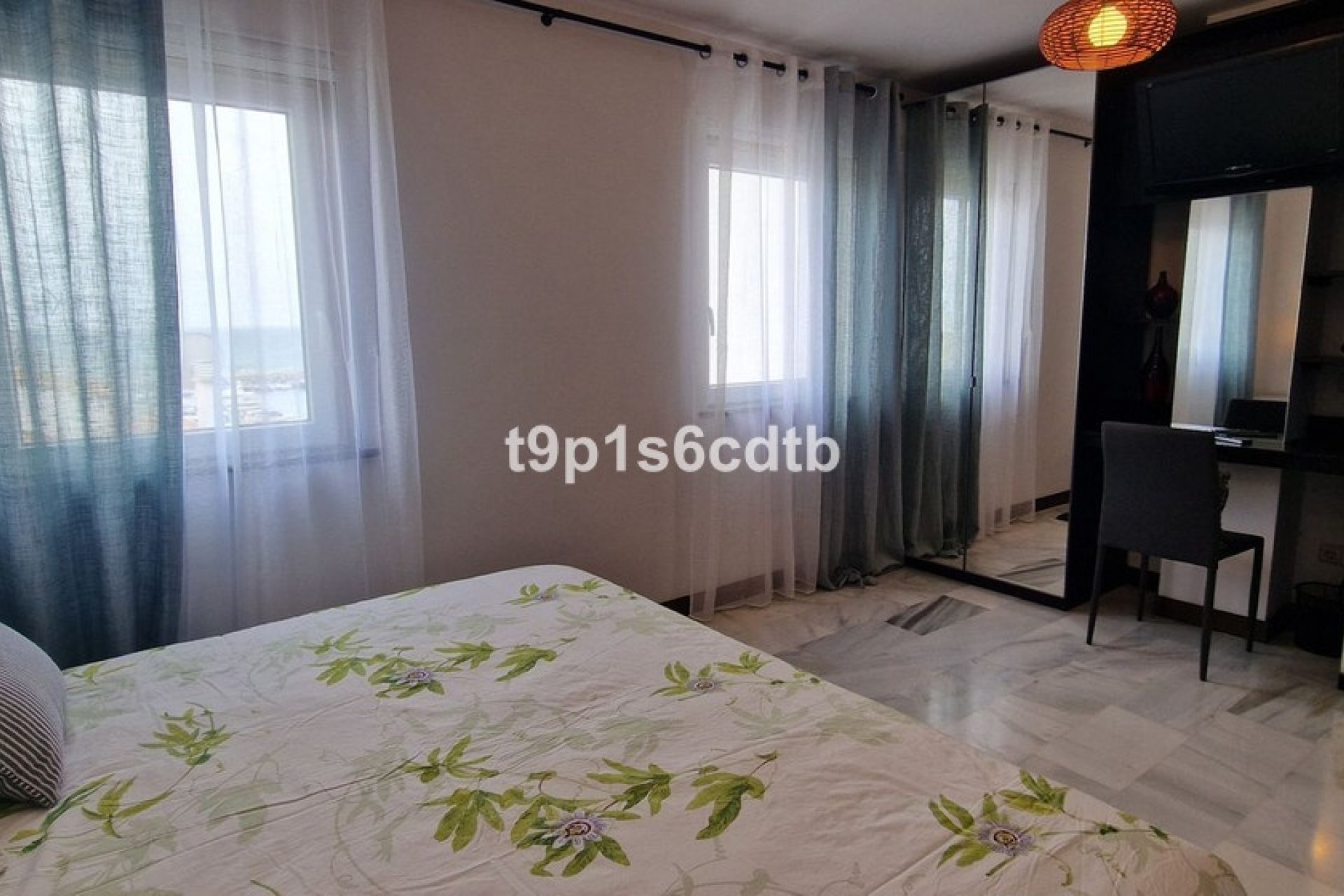 Rynek wtórny - apartment - Marbella - Puerto Banús