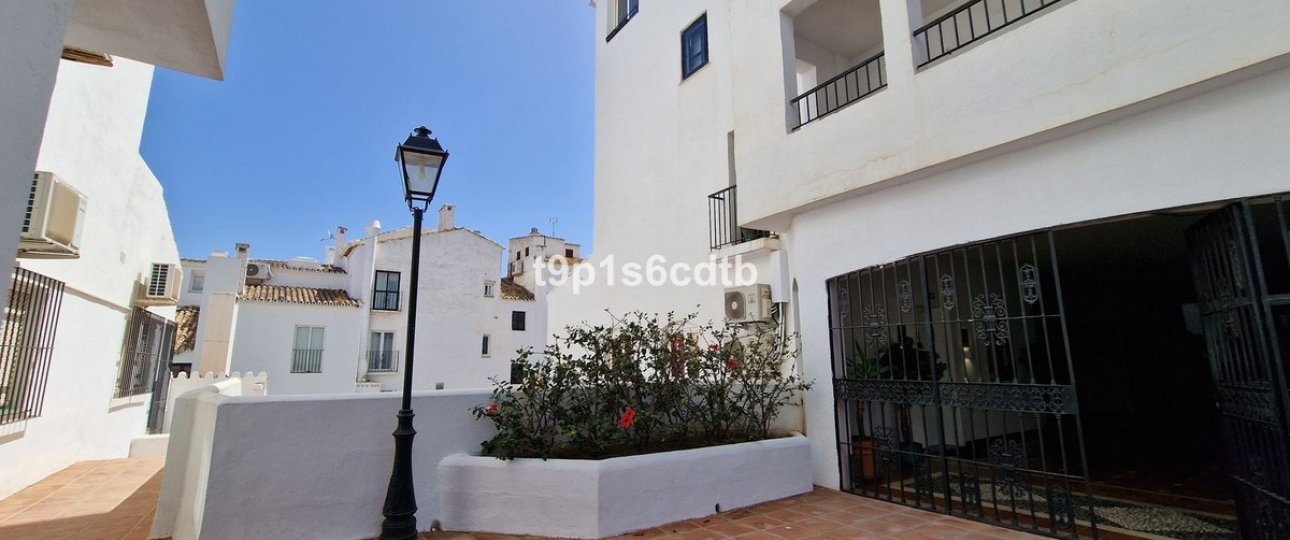 Rynek wtórny - apartment - Marbella - Puerto Banús