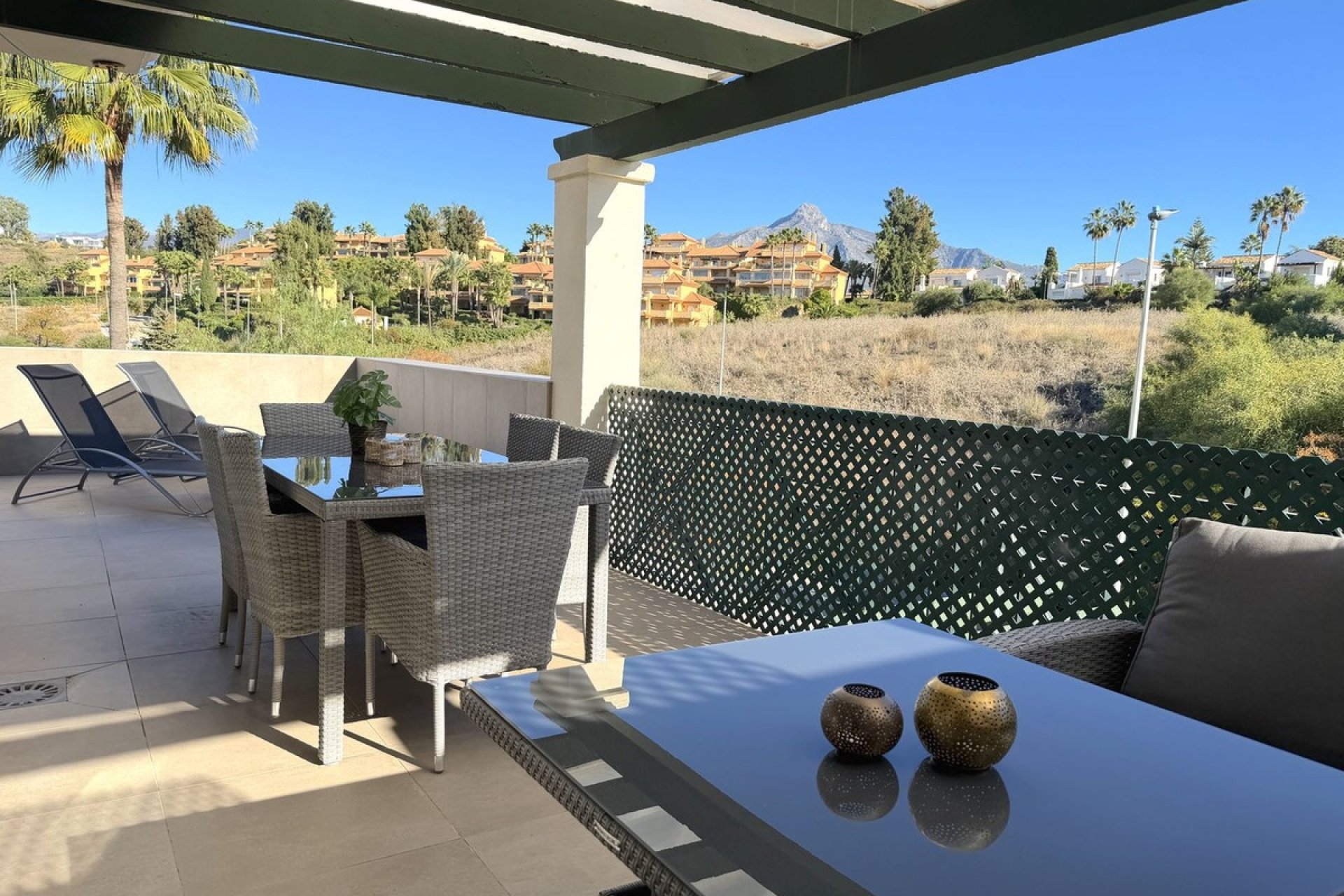 Rynek wtórny - apartment - Marbella - Puerto Banús
