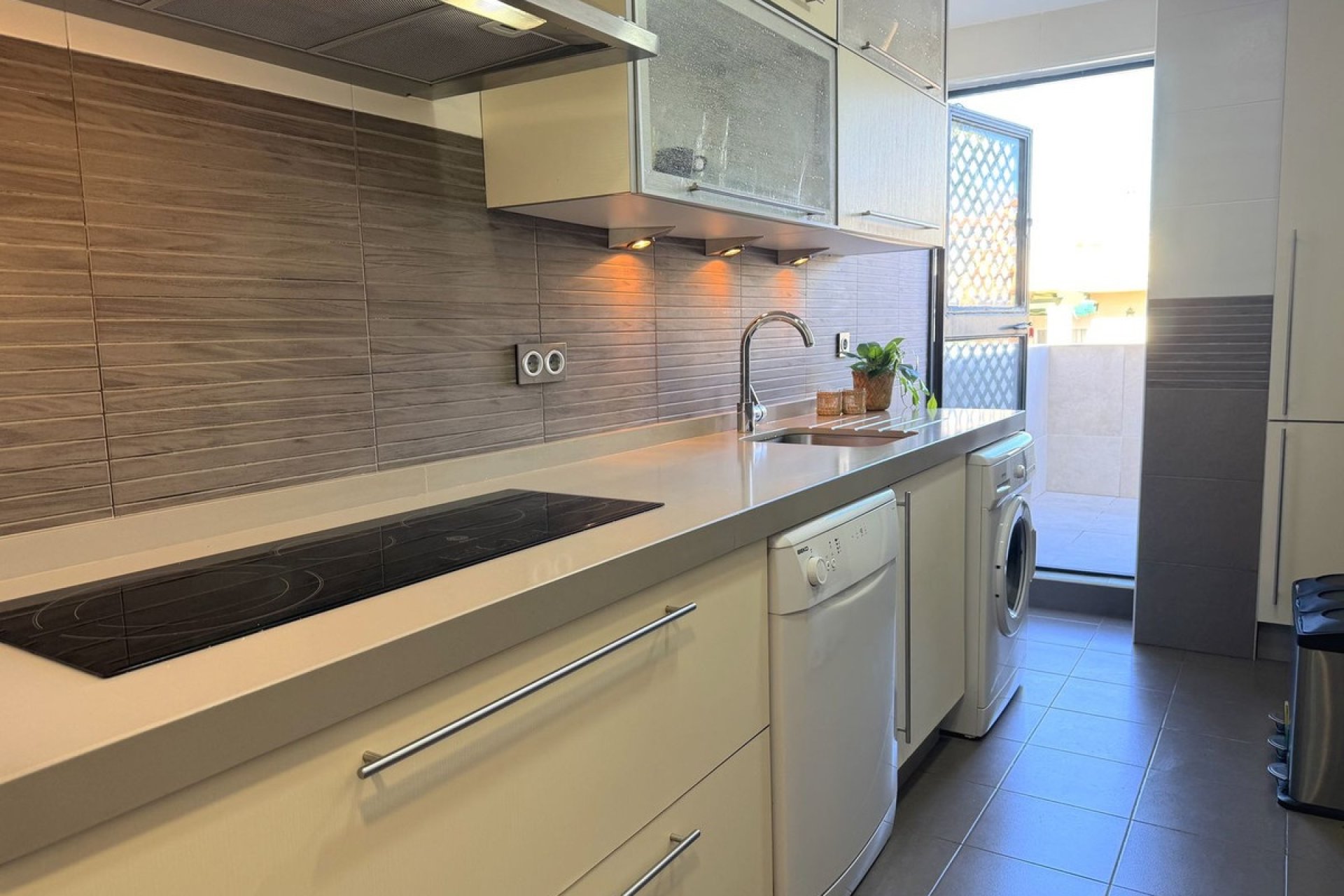 Rynek wtórny - apartment - Marbella - Puerto Banús
