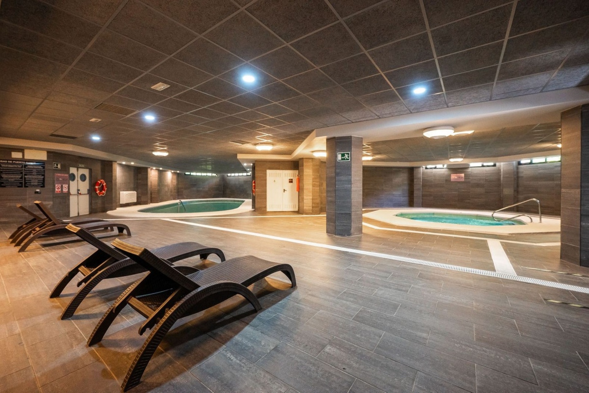 Rynek wtórny - apartment - Marbella - Puerto Banús