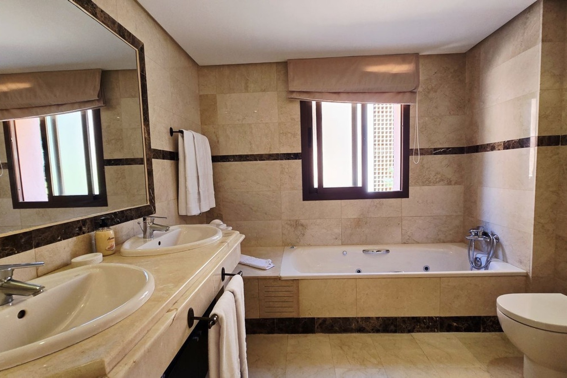 Rynek wtórny - apartment - Marbella - Puerto Banús