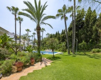 Rynek wtórny - apartment - Marbella - Puerto Banús