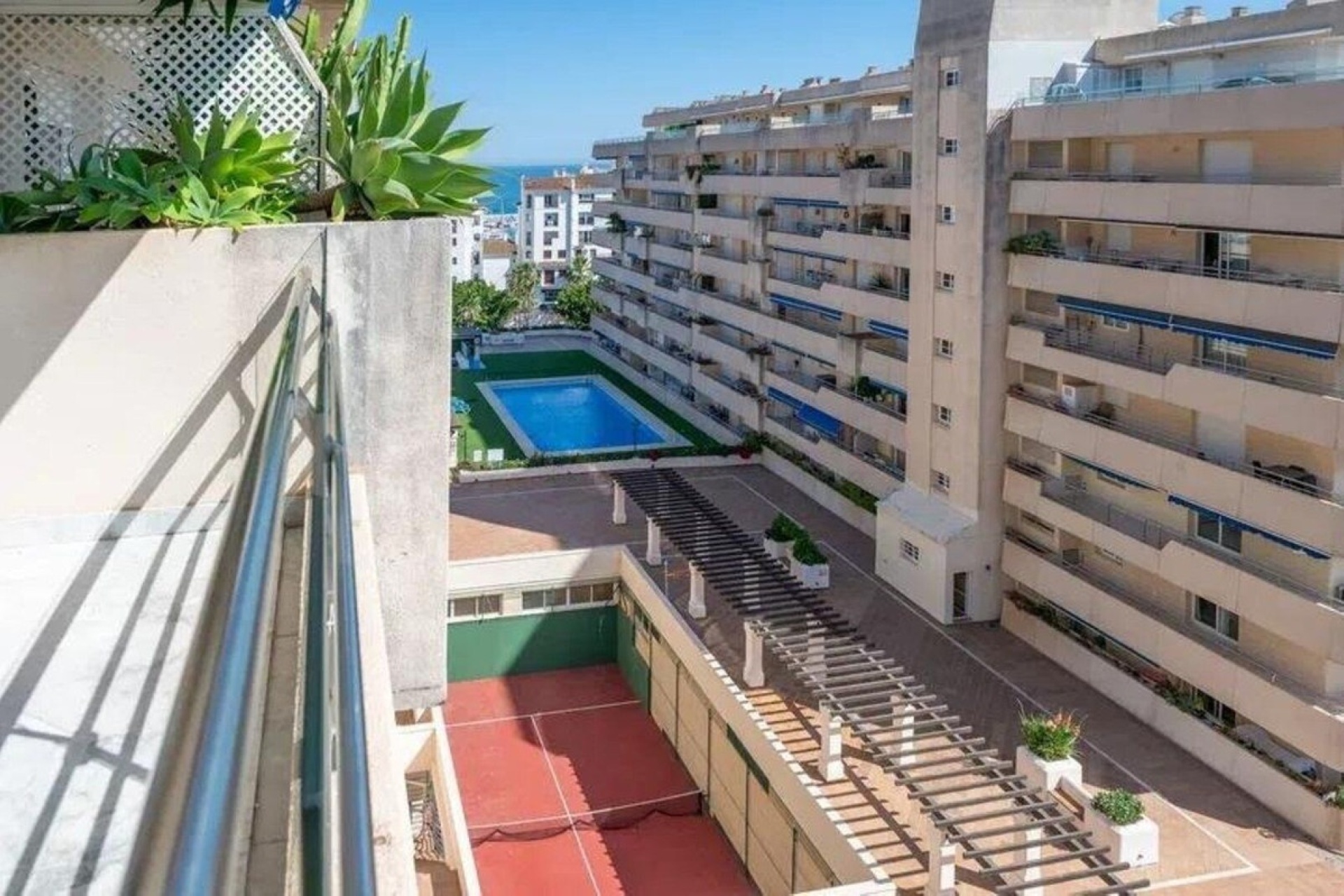 Rynek wtórny - apartment - Marbella - Puerto Banús