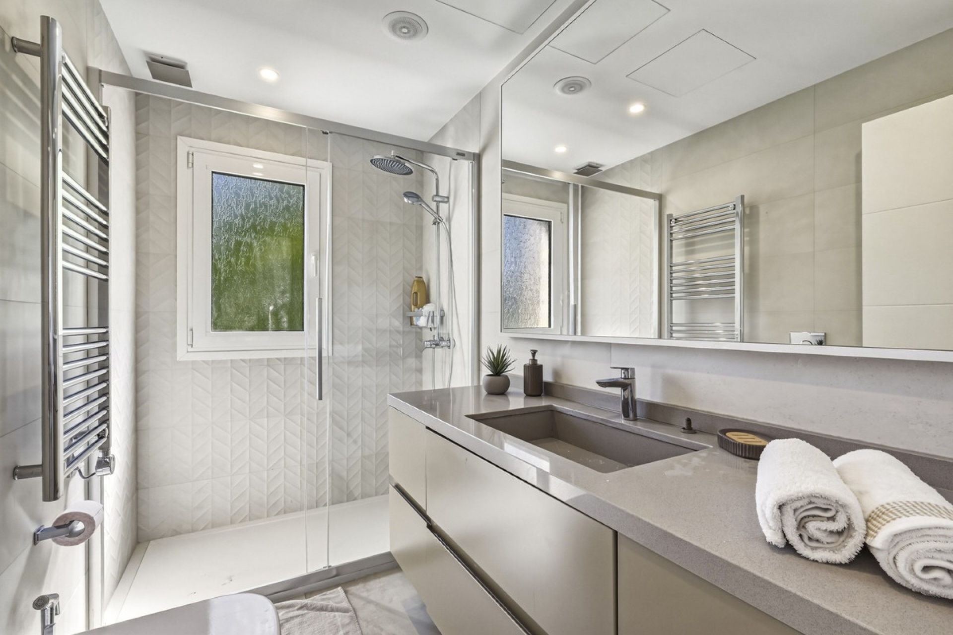 Rynek wtórny - apartment - Marbella - Puerto Banús