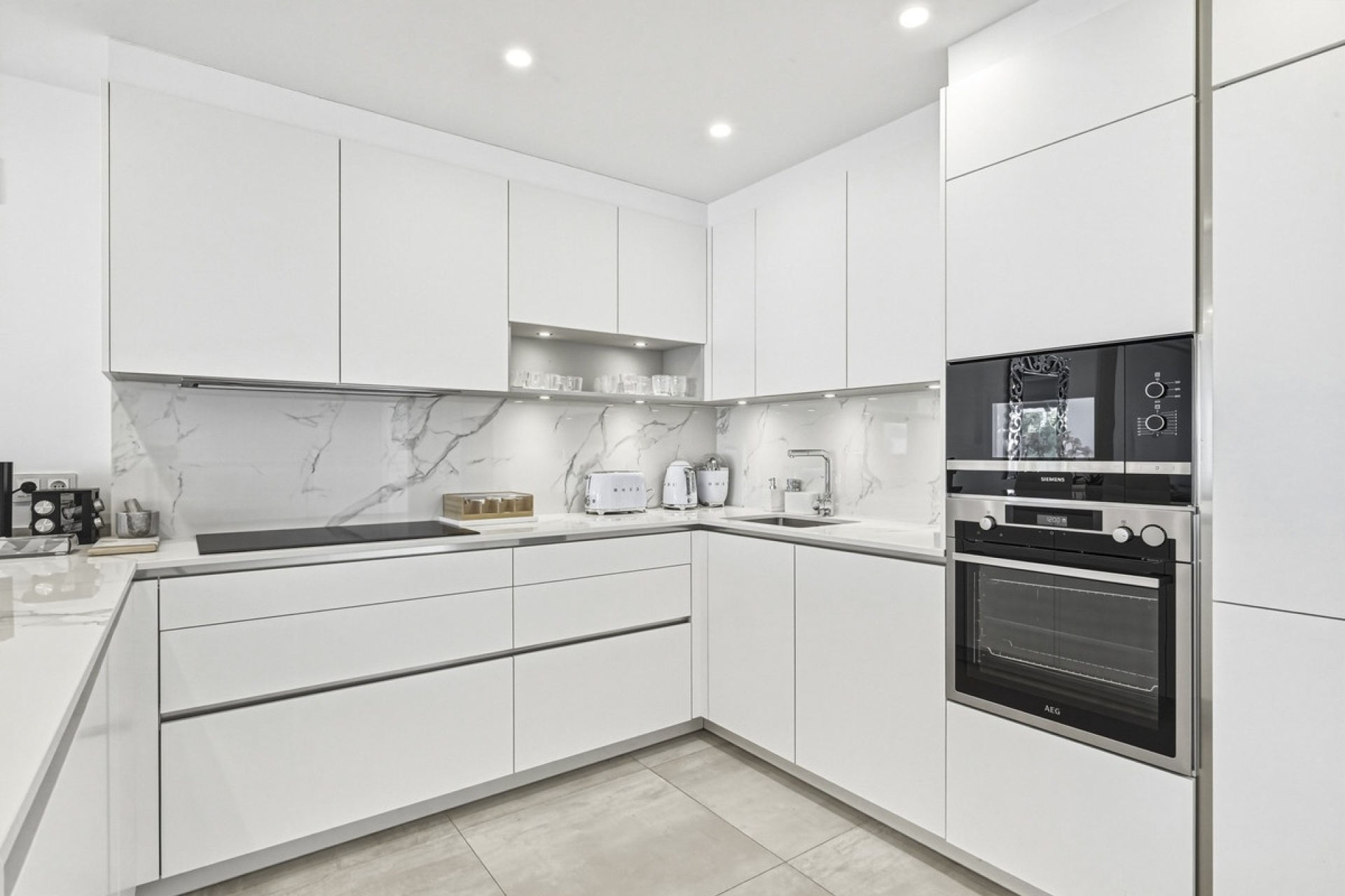 Rynek wtórny - apartment - Marbella - Puerto Banús