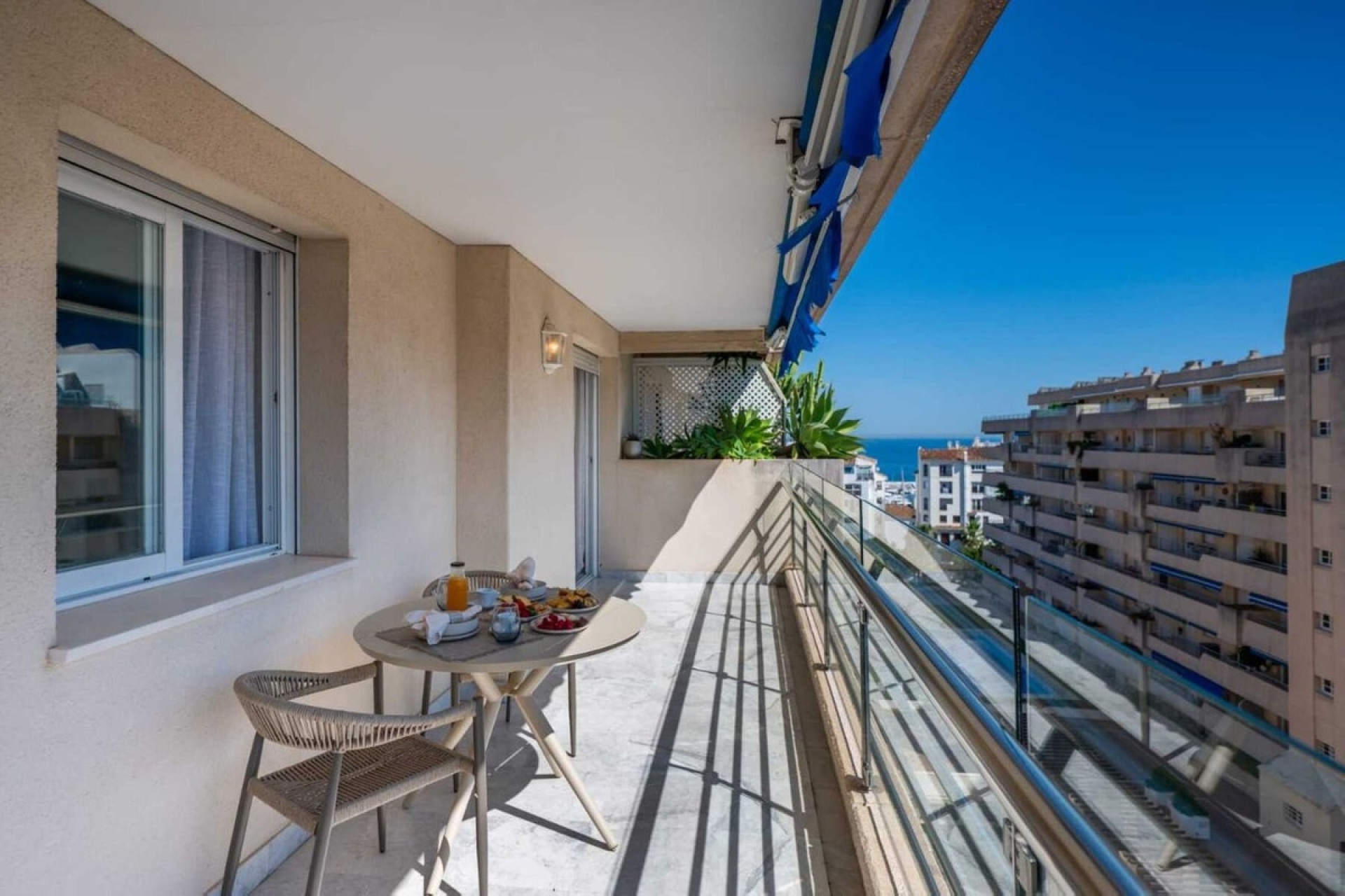 Rynek wtórny - apartment - Marbella - Puerto Banús