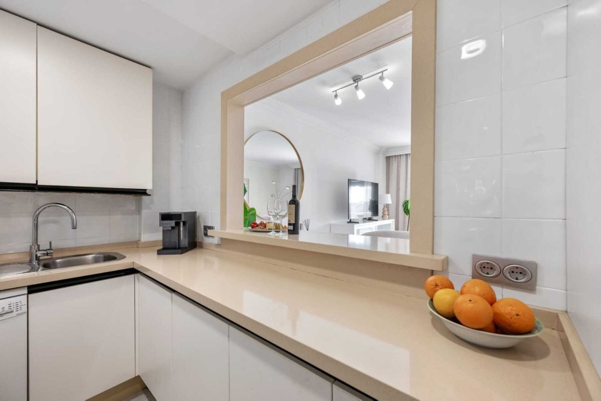 Rynek wtórny - apartment - Marbella - Puerto Banús