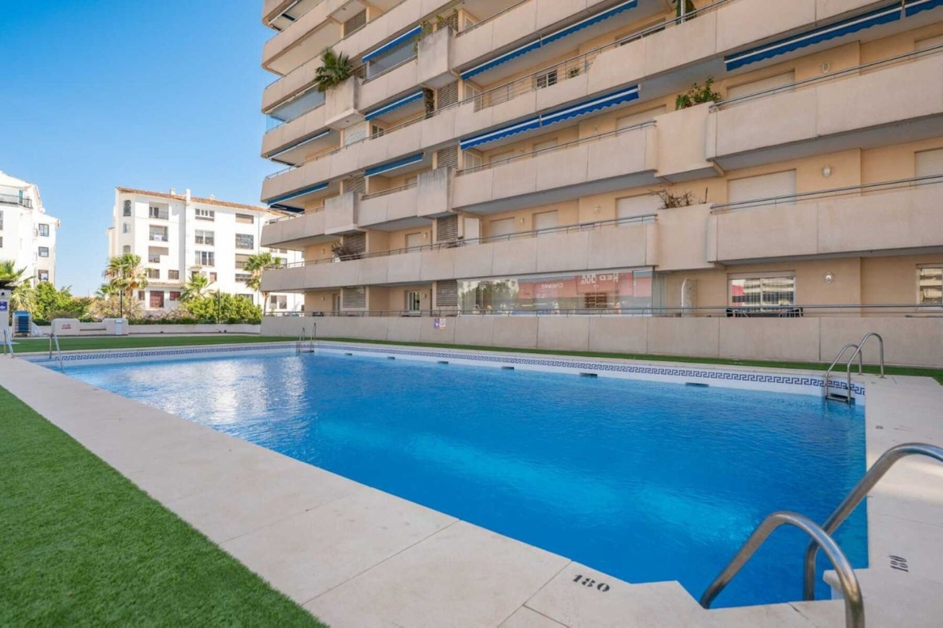 Rynek wtórny - apartment - Marbella - Puerto Banús