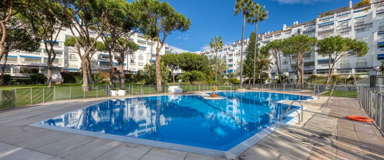 Rynek wtórny - apartment - Marbella - Puerto Banús