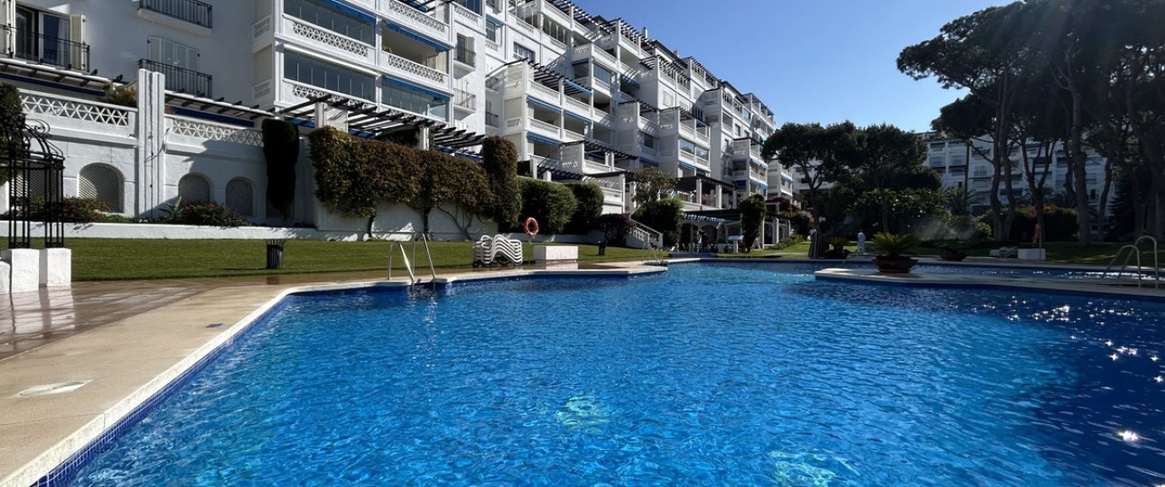 Rynek wtórny - apartment - Marbella - Puerto Banús