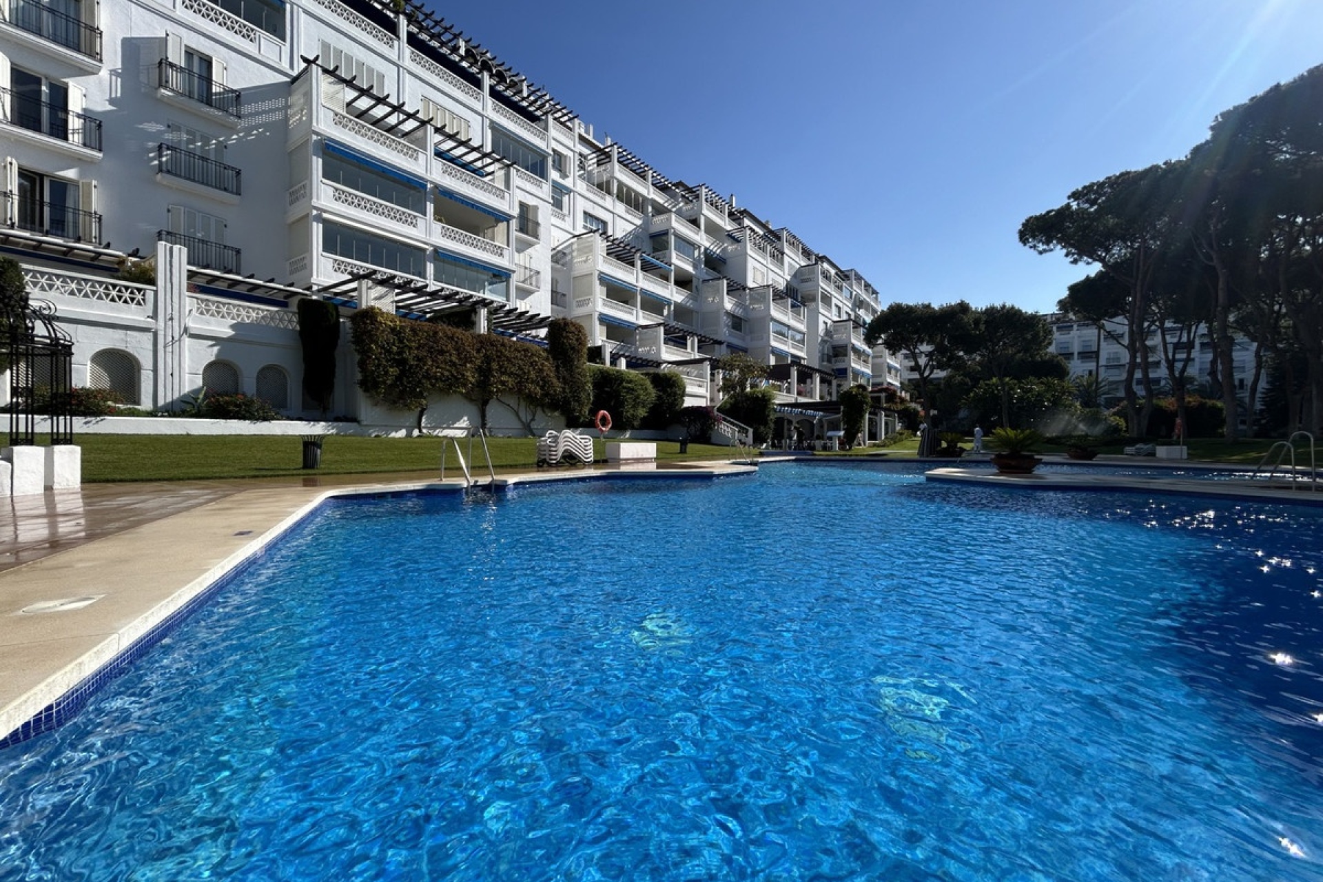 Rynek wtórny - apartment - Marbella - Puerto Banús
