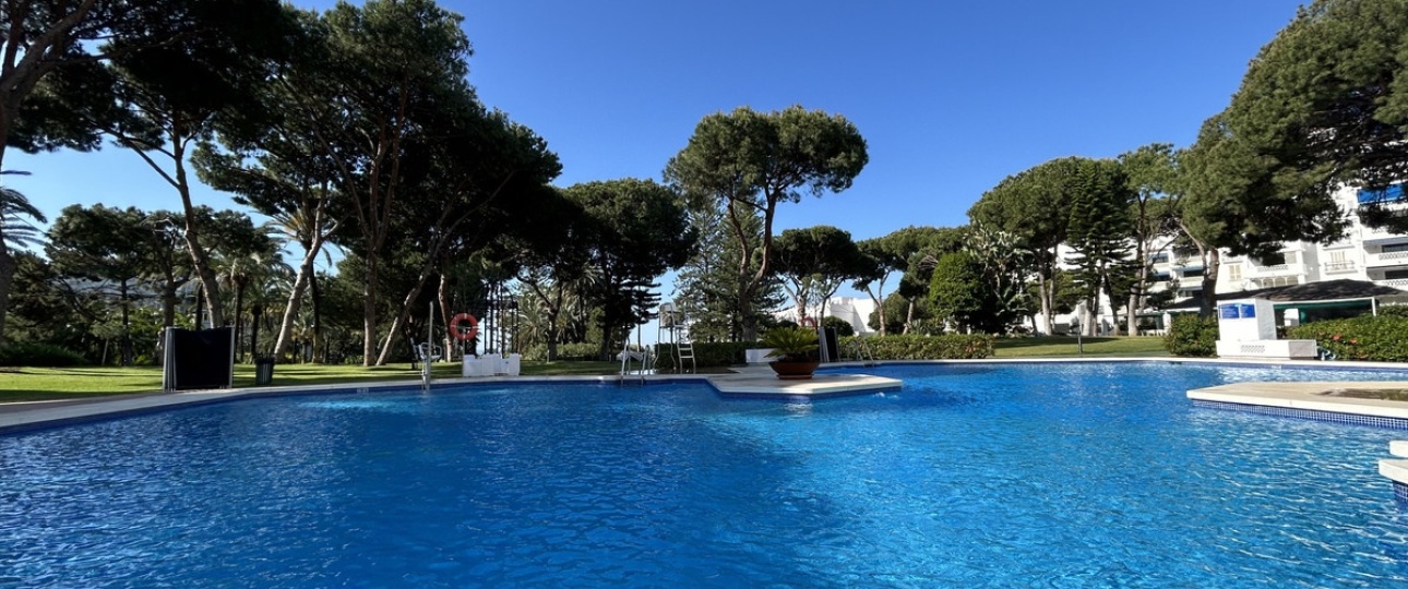 Rynek wtórny - apartment - Marbella - Puerto Banús