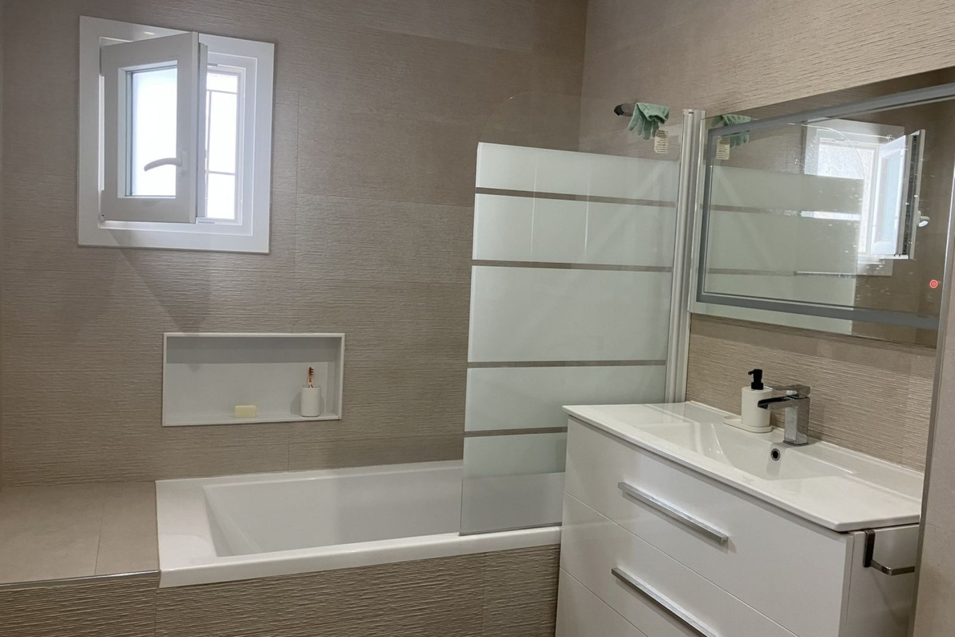 Rynek wtórny - apartment - Marbella - Puerto Banús