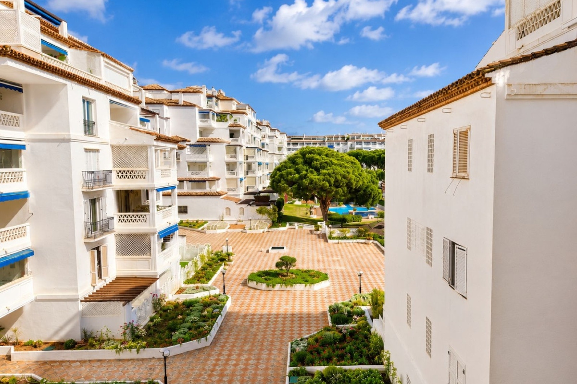Rynek wtórny - apartment - Marbella - Puerto Banús