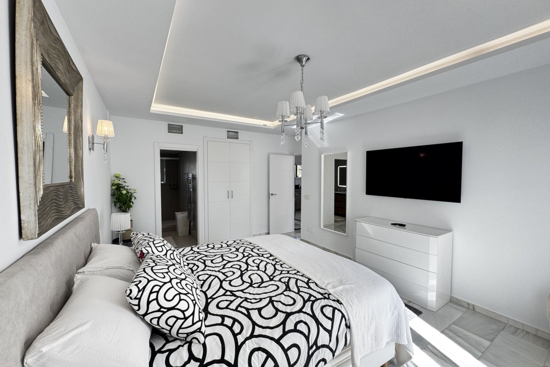 Rynek wtórny - apartment - Marbella - Puerto Banús