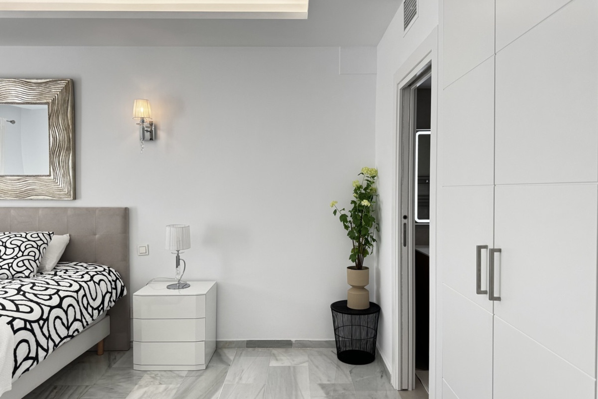 Rynek wtórny - apartment - Marbella - Puerto Banús