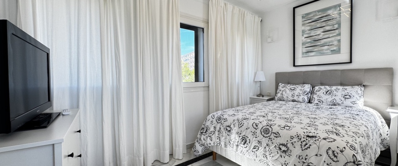 Rynek wtórny - apartment - Marbella - Puerto Banús