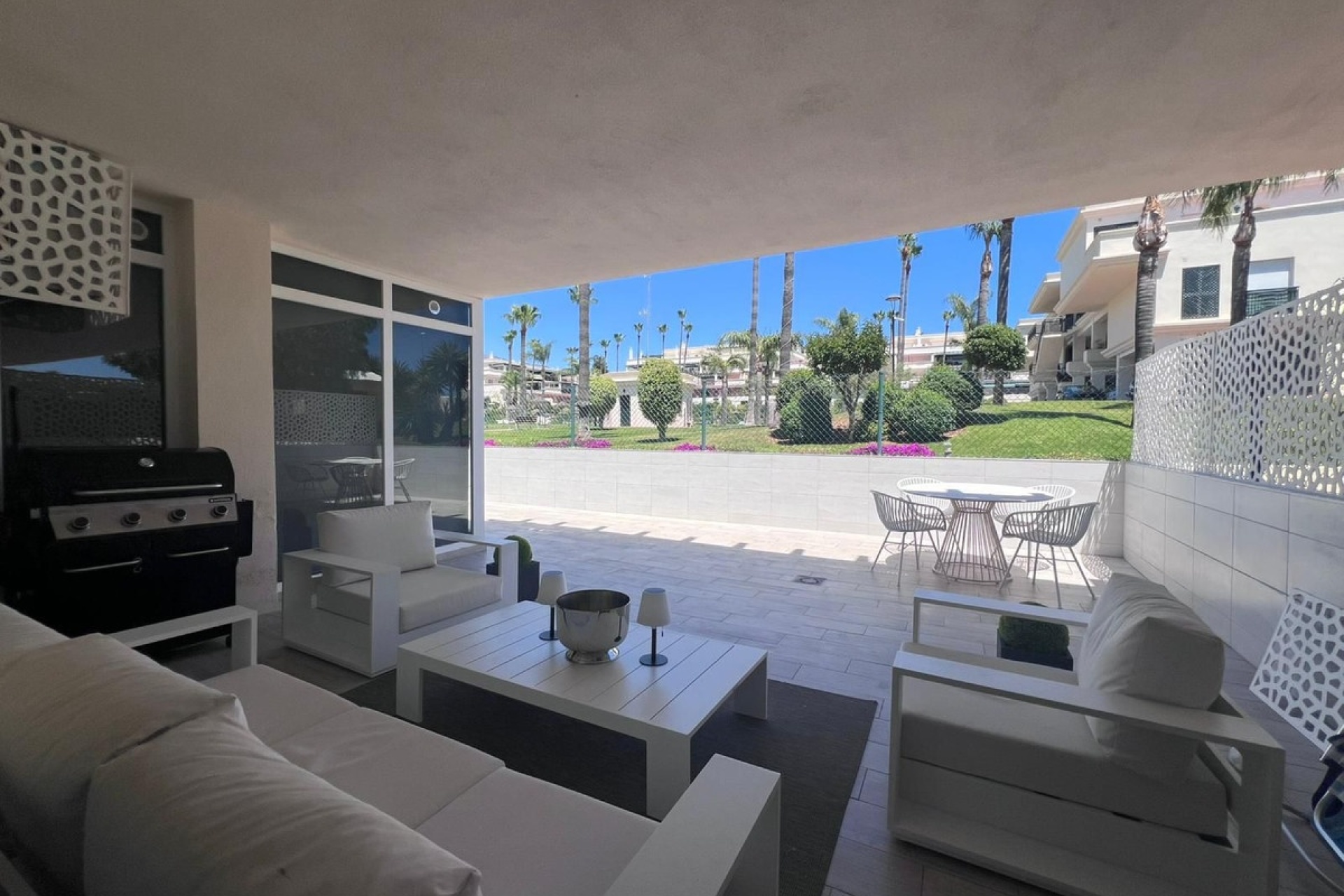 Rynek wtórny - apartment - Marbella - Puerto Banús