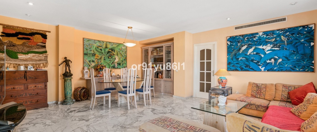 Rynek wtórny - apartment - Marbella - Puerto Banús