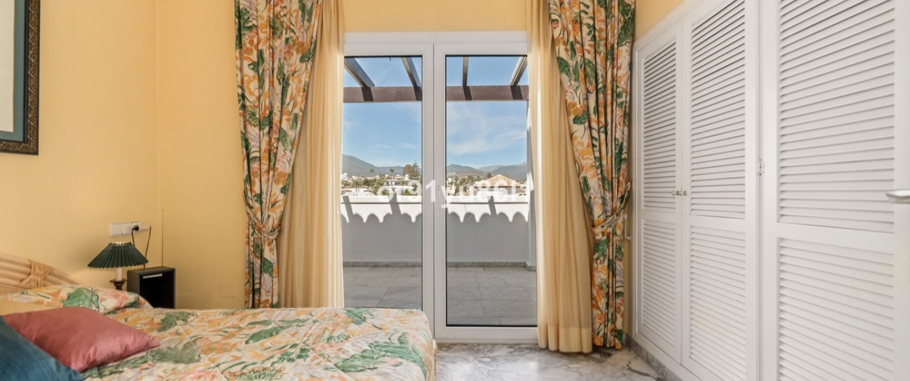 Rynek wtórny - apartment - Marbella - Puerto Banús