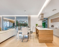 Rynek wtórny - apartment - Marbella - Puerto Banús