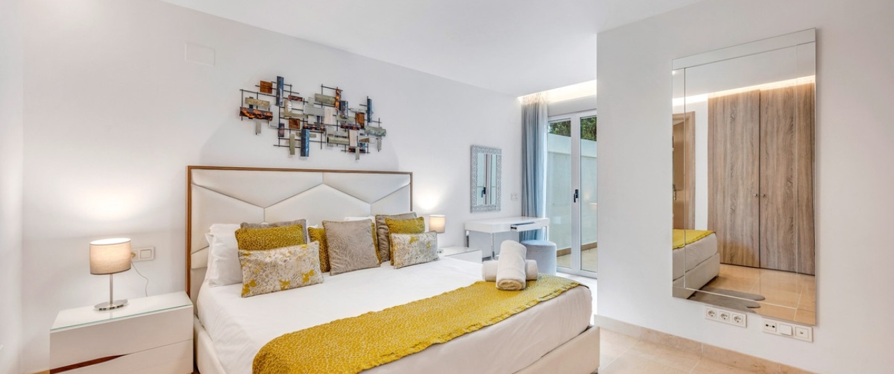 Rynek wtórny - apartment - Marbella - Puerto Banús