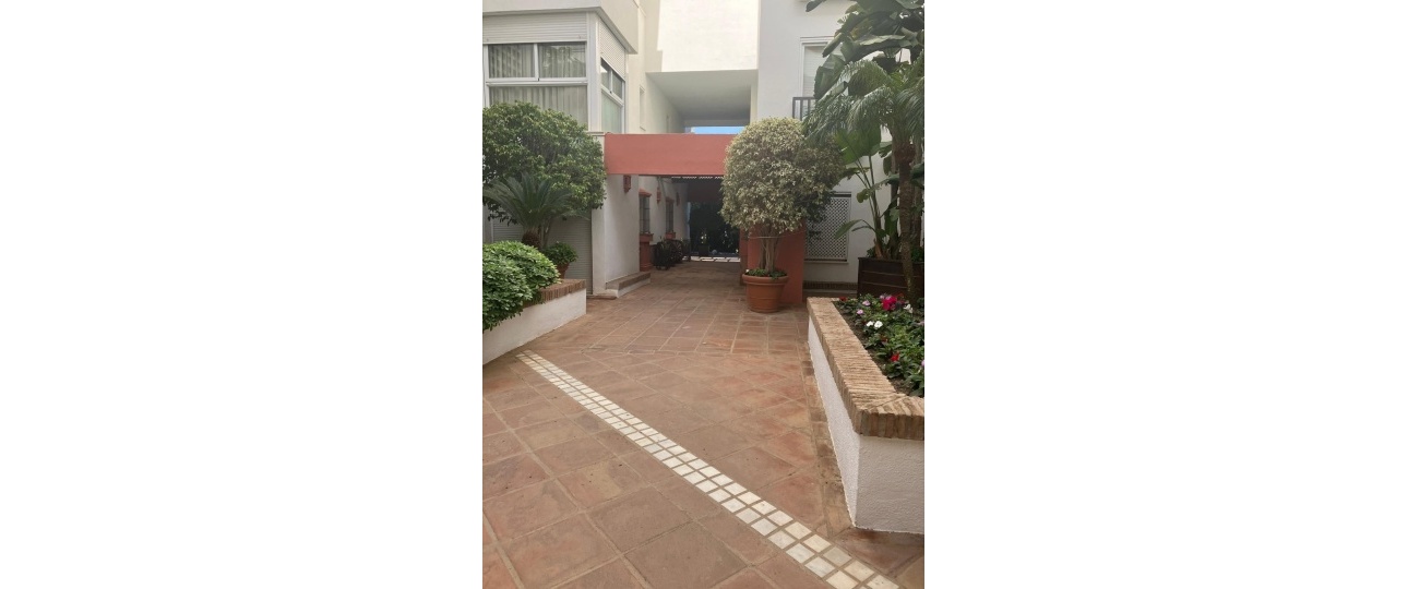 Rynek wtórny - apartment - Marbella - Puerto Banús