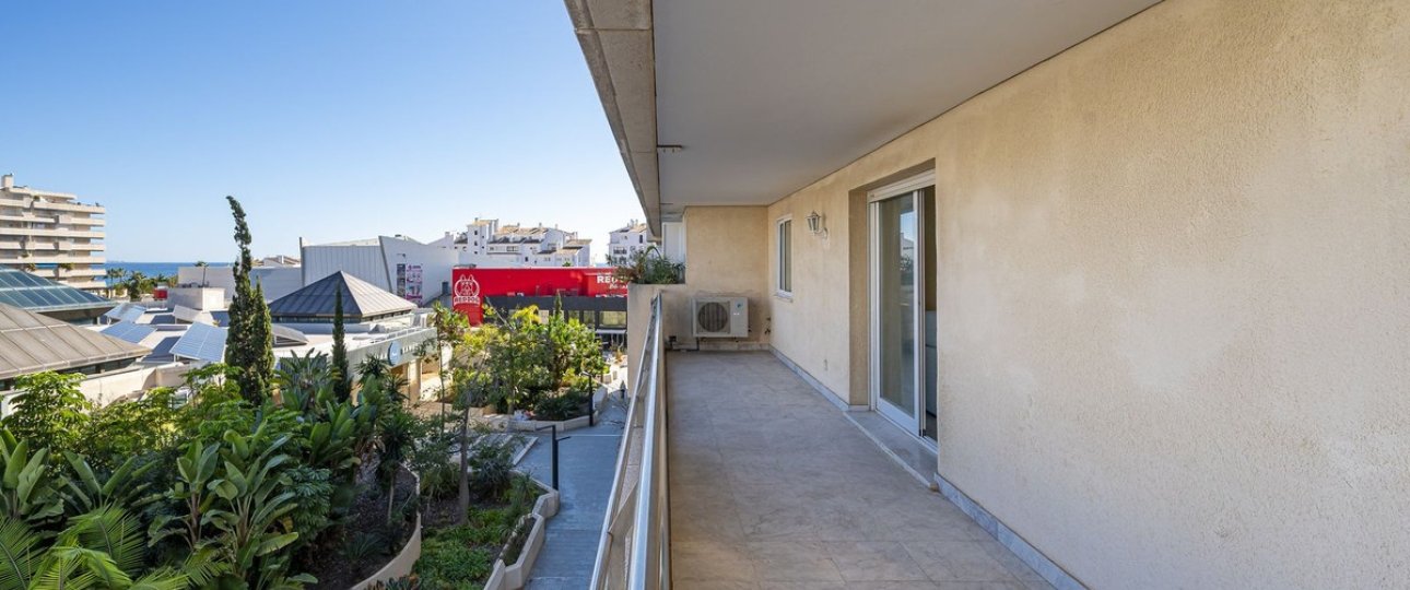 Rynek wtórny - apartment - Marbella - Puerto Banús