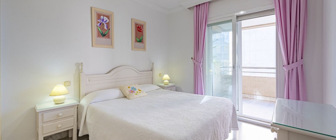 Rynek wtórny - apartment - Marbella - Puerto Banús