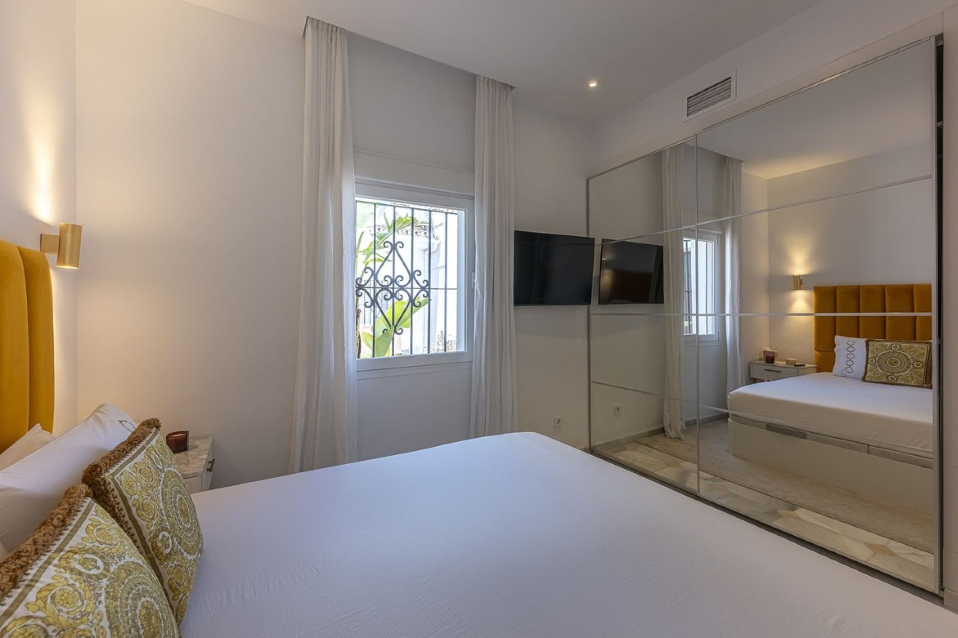 Rynek wtórny - apartment - Marbella - Puerto Banús